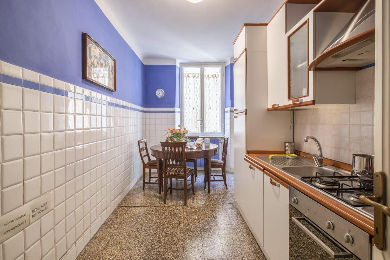 Rooms Corte Delle Uova Centro Storico Piazza San Michele Лука Екстериор снимка