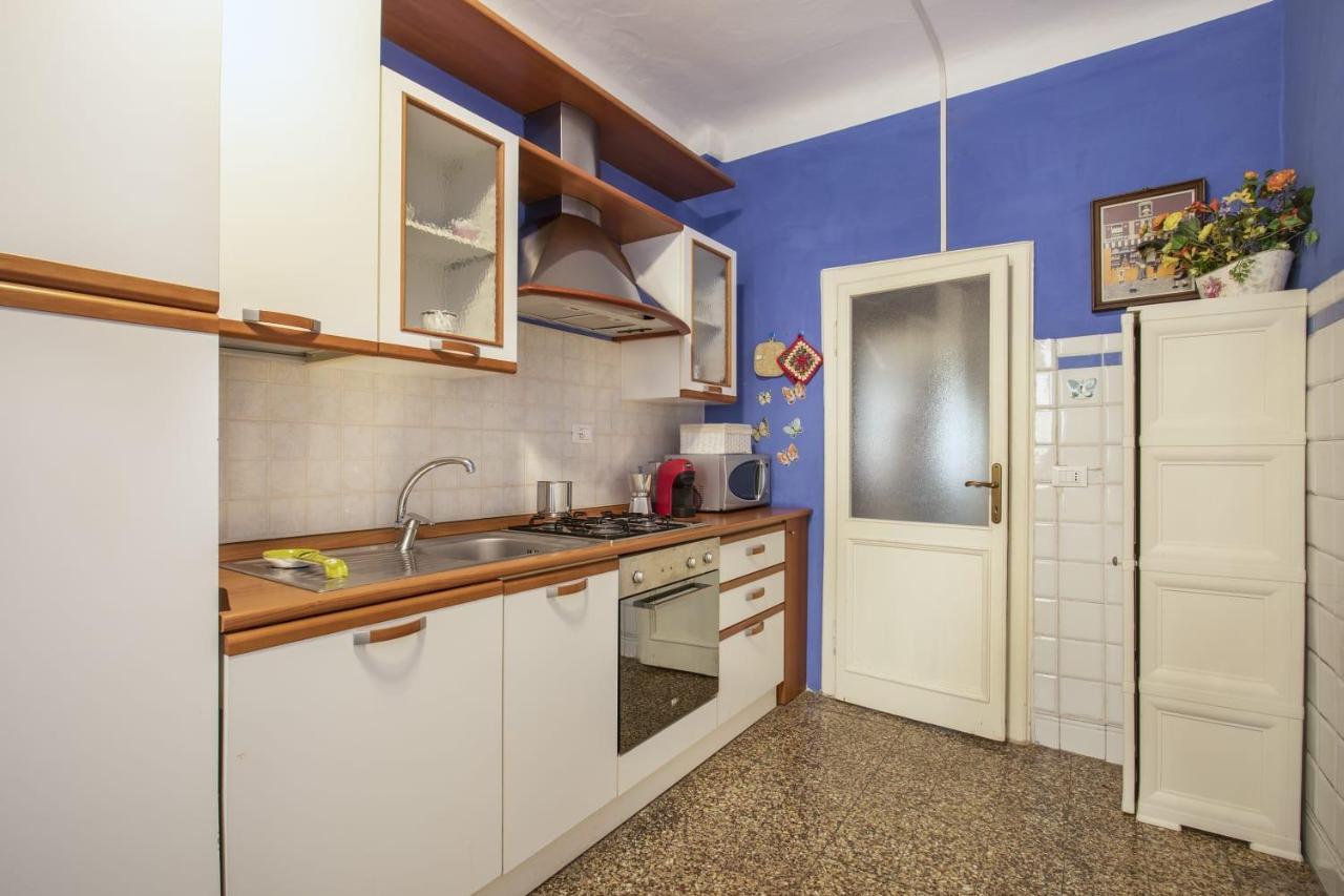 Rooms Corte Delle Uova Centro Storico Piazza San Michele Лука Екстериор снимка